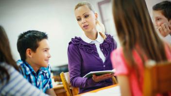 Is It a Good Idea to Teach the Three Cueing Systems in Reading?